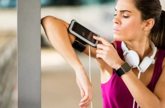 How Can Wearable Devices Enhance Accountability and Progress in Rehab Recovery?